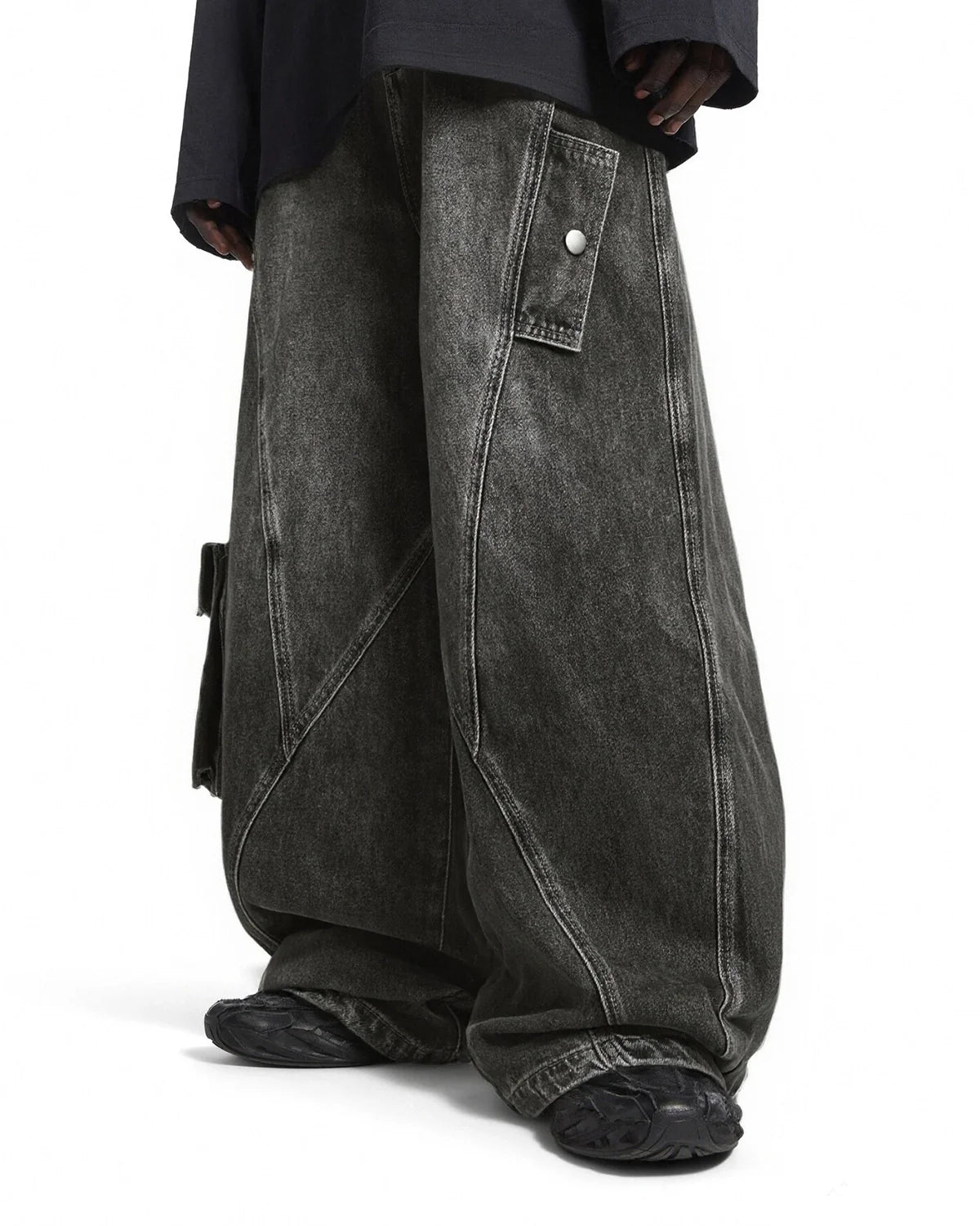 Distressed Washed Cargo Barrel Jeans | Streetwear