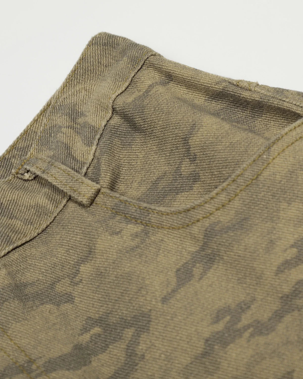 Multi Pockets Khaki Camo Barrel Jeans | Inflation Streetwear