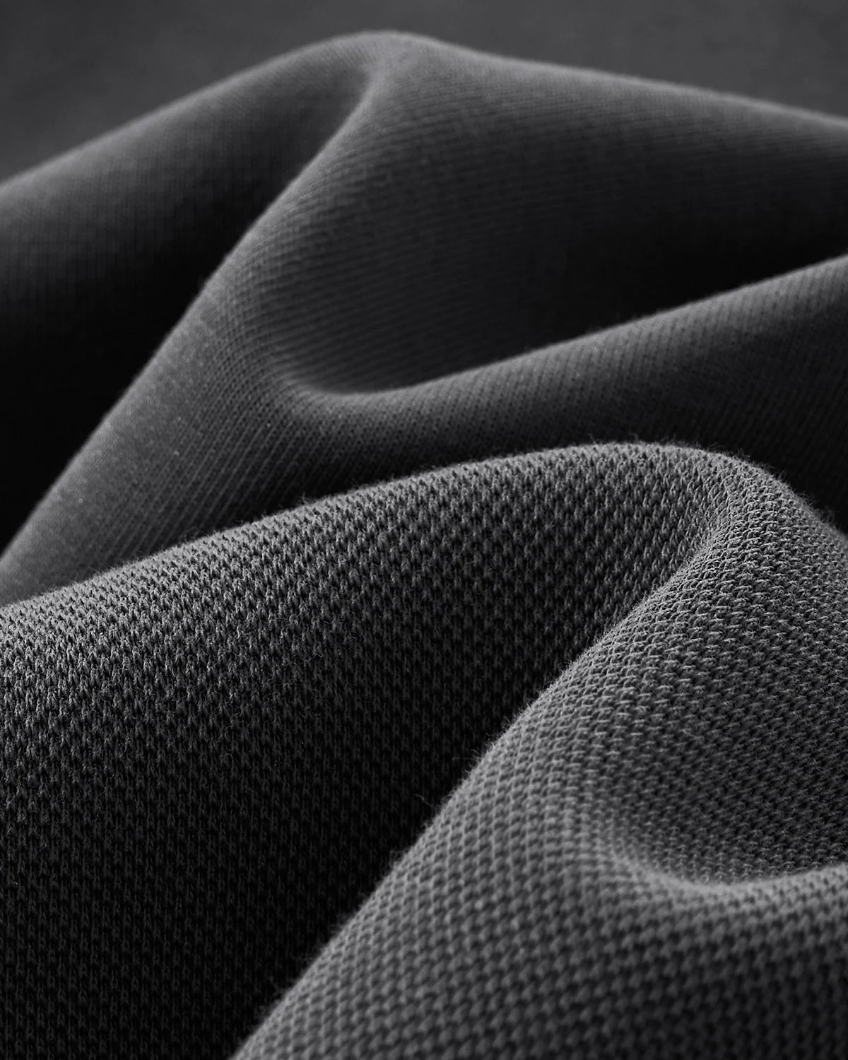 2-in-1 Travel Hoodie with Inflatable Neck Pillow | Inflation Streetwear