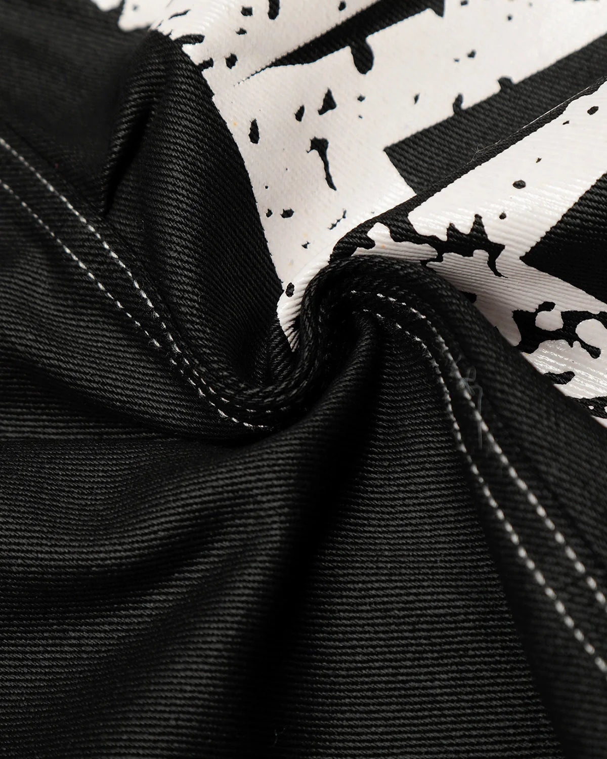 Letter Graphic Cargo Barrel Jeans | INFLATION Streetwear