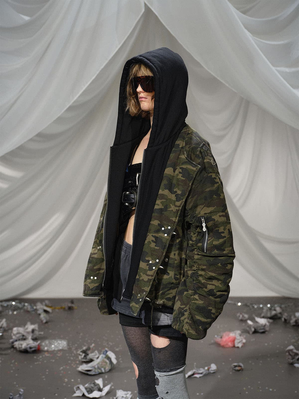 Retro Camouflage Faux Layered Metal Buckle Padded Jacket
